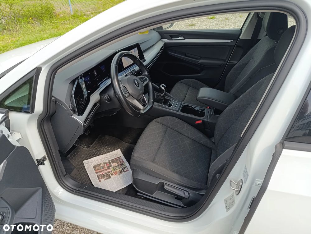 Volkswagen Golf 1.5 TSI EVO Life - 17