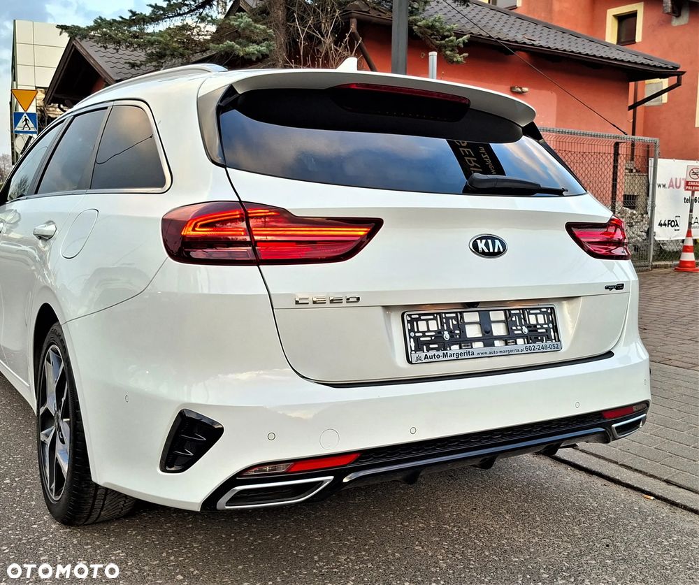Kia Ceed 1.5 T-GDI DCT7 OPF GT Line - 12