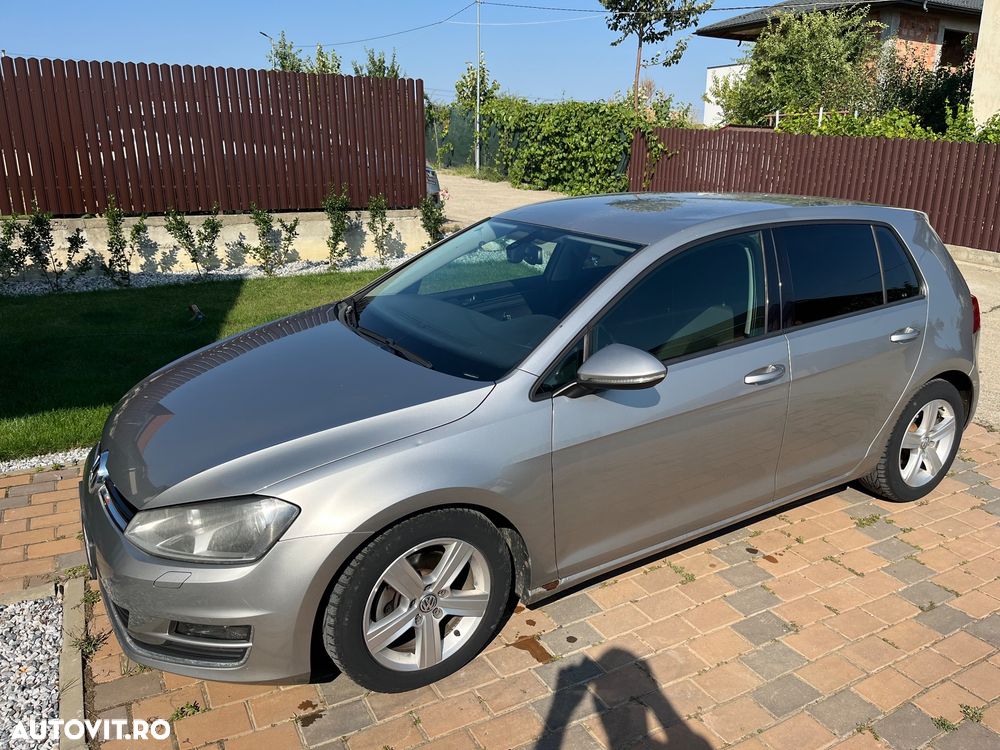 Volkswagen Golf - 12
