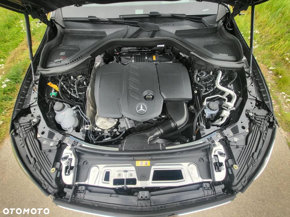 Mercedes-Benz GLC - 11