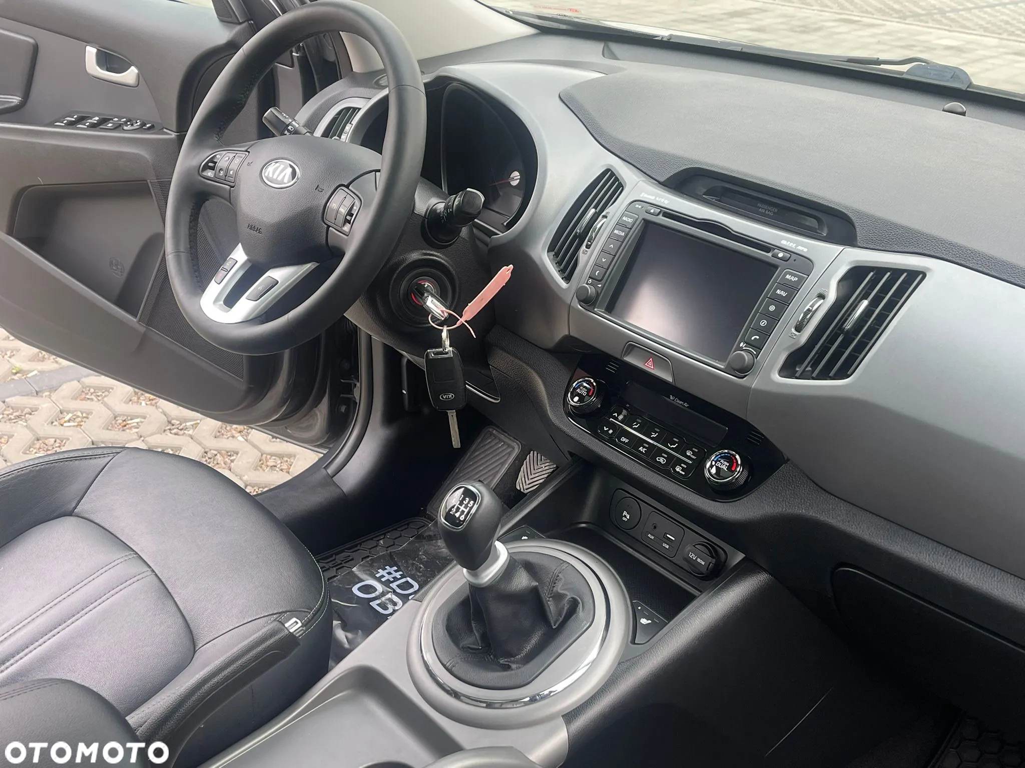 Kia Sportage 1.7 CRDI 2WD Dream-Team Edition - 30