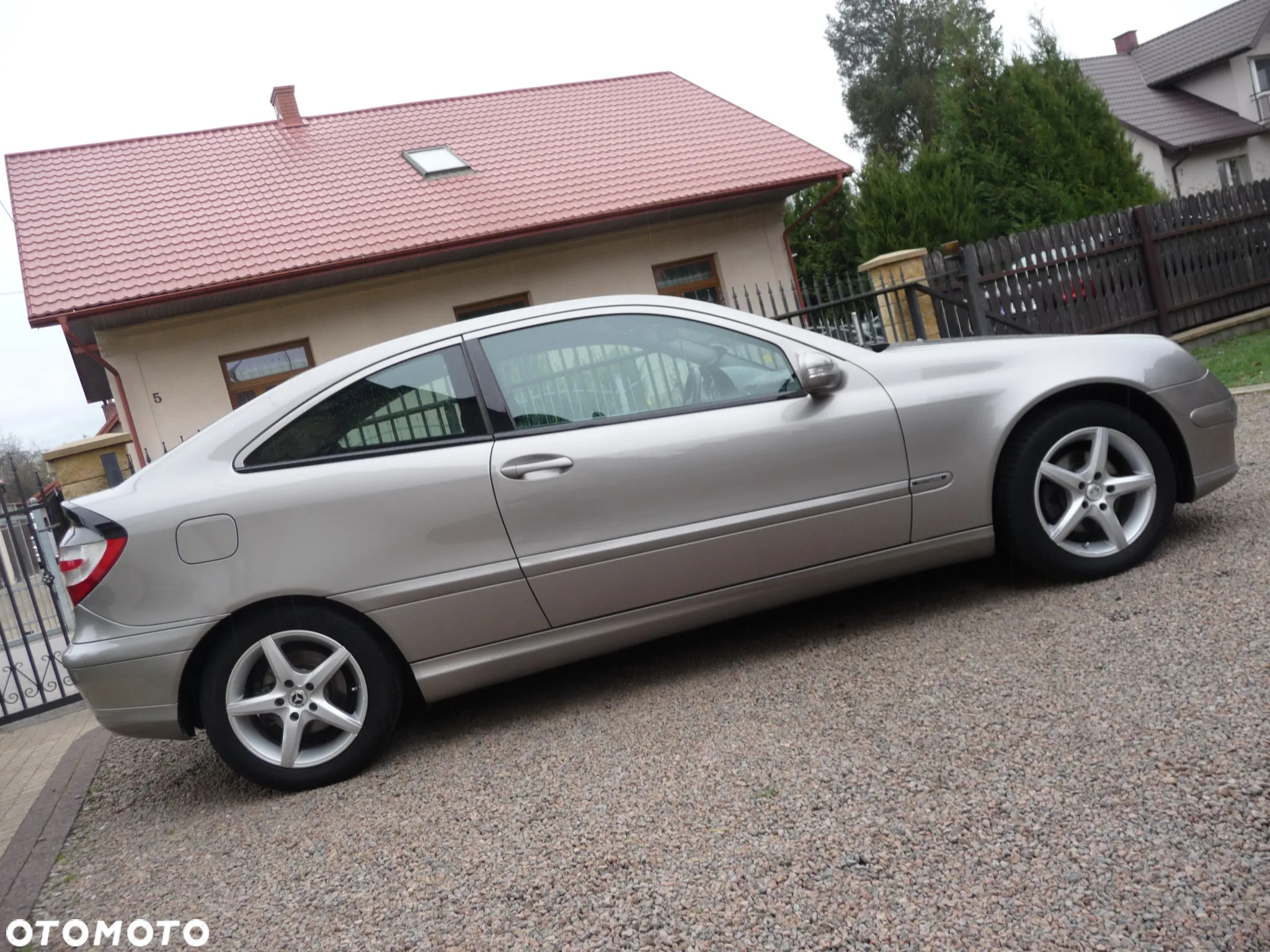 Mercedes-Benz Klasa C - 2