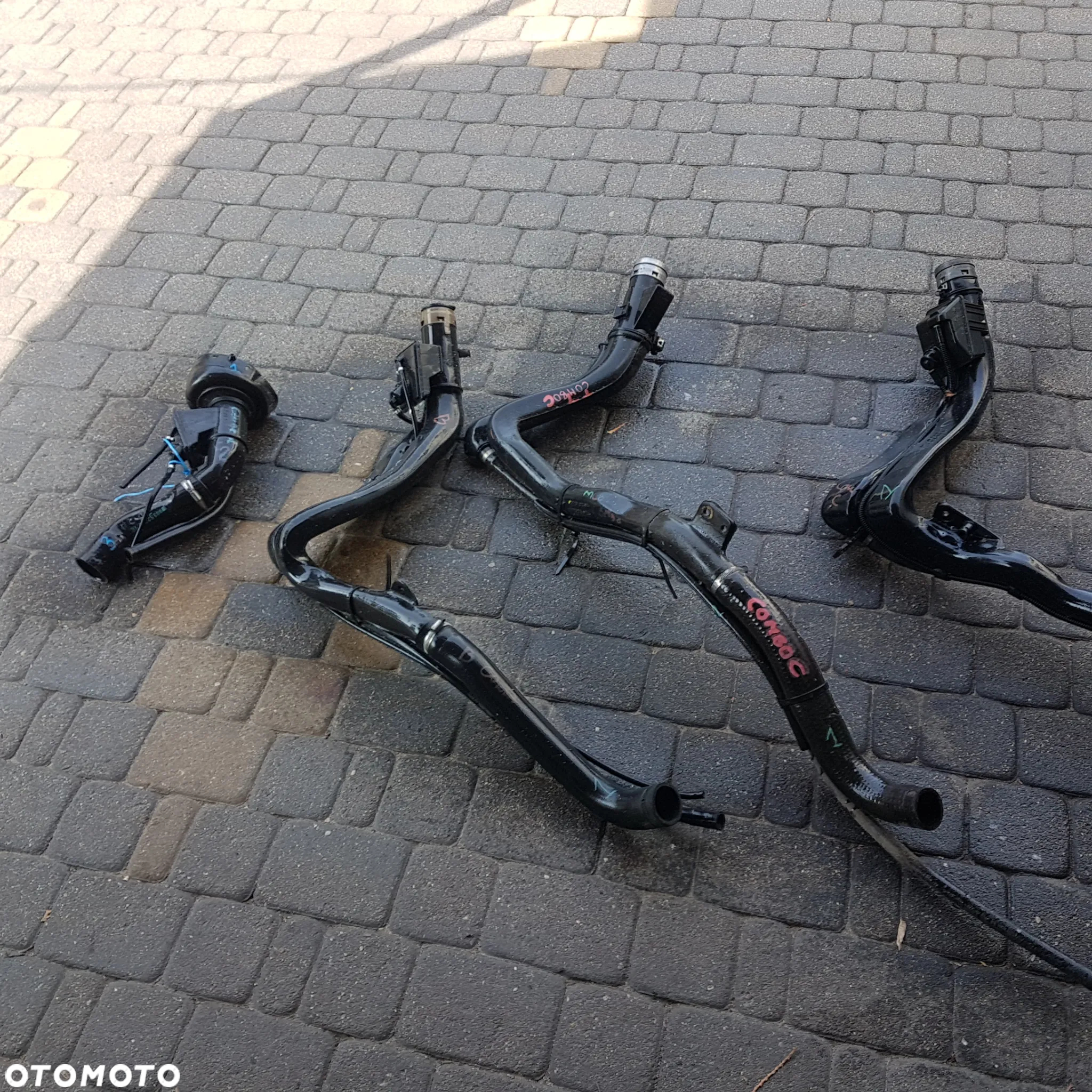 wlew rura guma  wlewu paliwa opel calibra combo c corsa c lift corsa b posiadam wszystkie części - 39