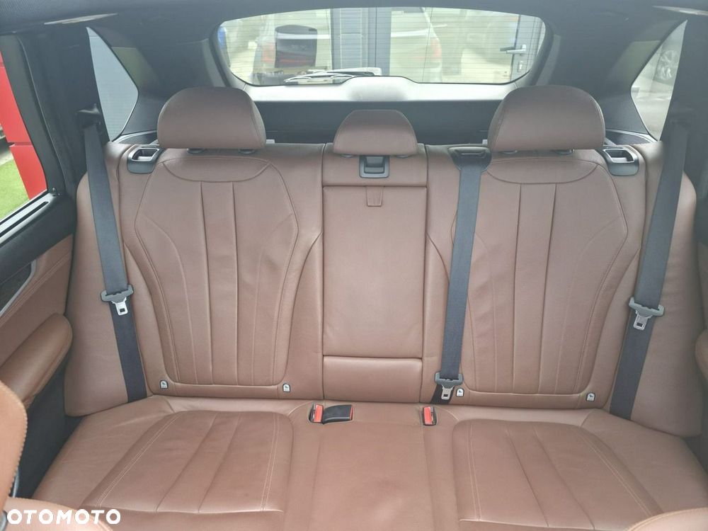BMW X5 xDrive30d - 13