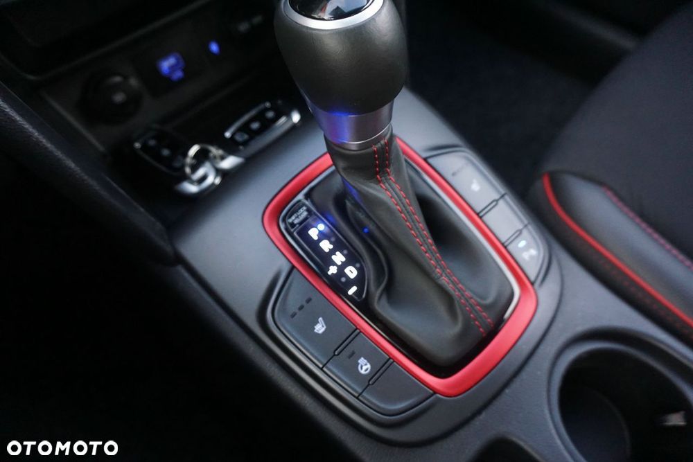 Hyundai Kona 1.6 GDI Hybrid Premium DCT - 14