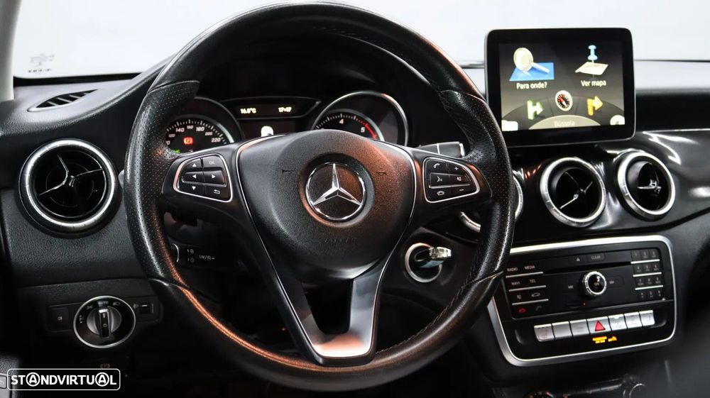 Mercedes-Benz CLA 220 d Shooting Brake Urban Aut. - 11