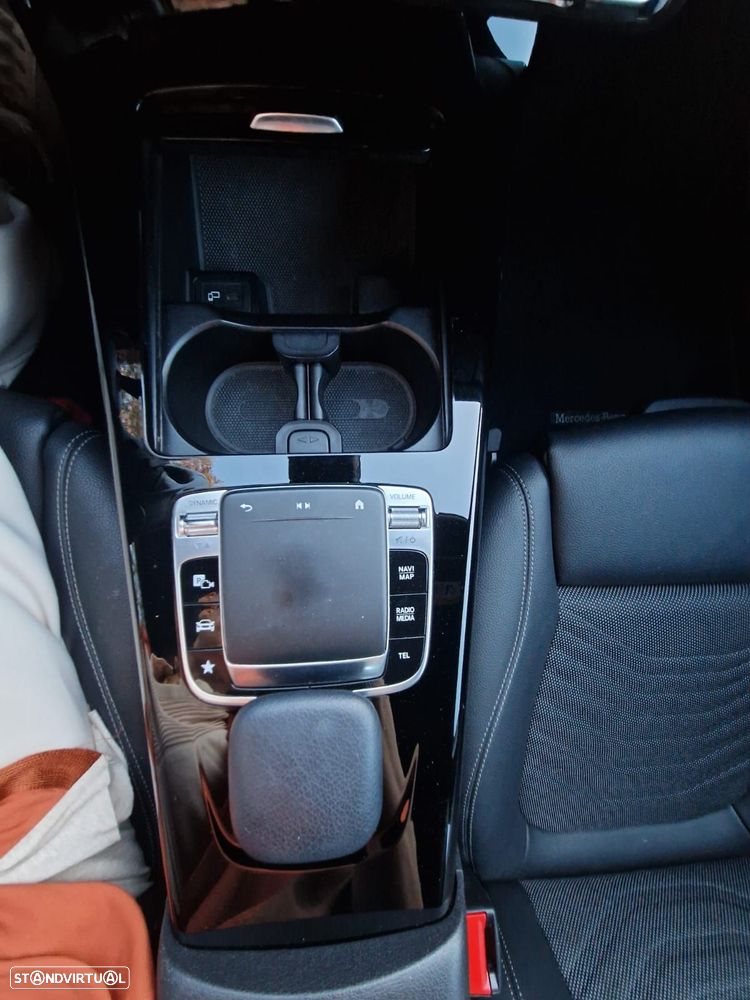 Mercedes-Benz A 180 d 7G-DCT Edition 19 - 26