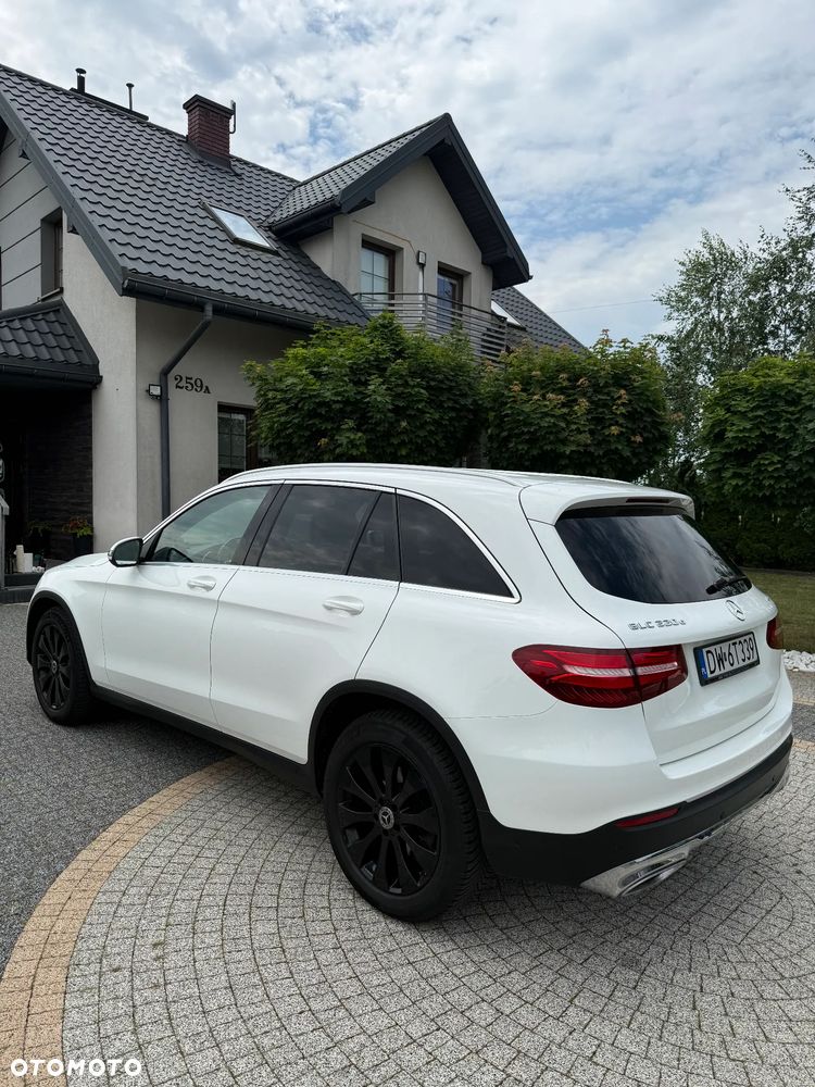 Mercedes-Benz GLC - 8
