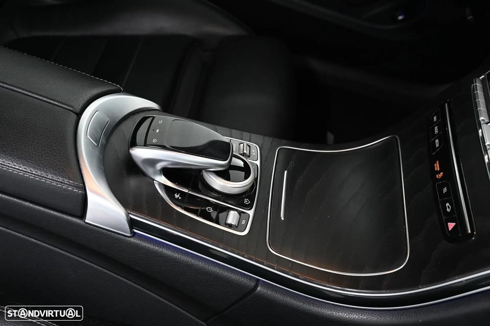 Mercedes-Benz C 220 d AMG Line - 28