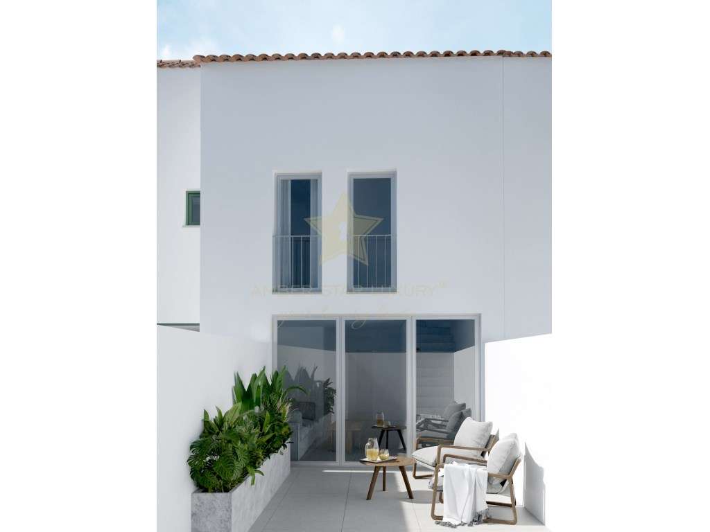 Viva o Algarve Autêntico: Moradia em Banda Para Recuperação em Alde... - Grande imagem: 2/23