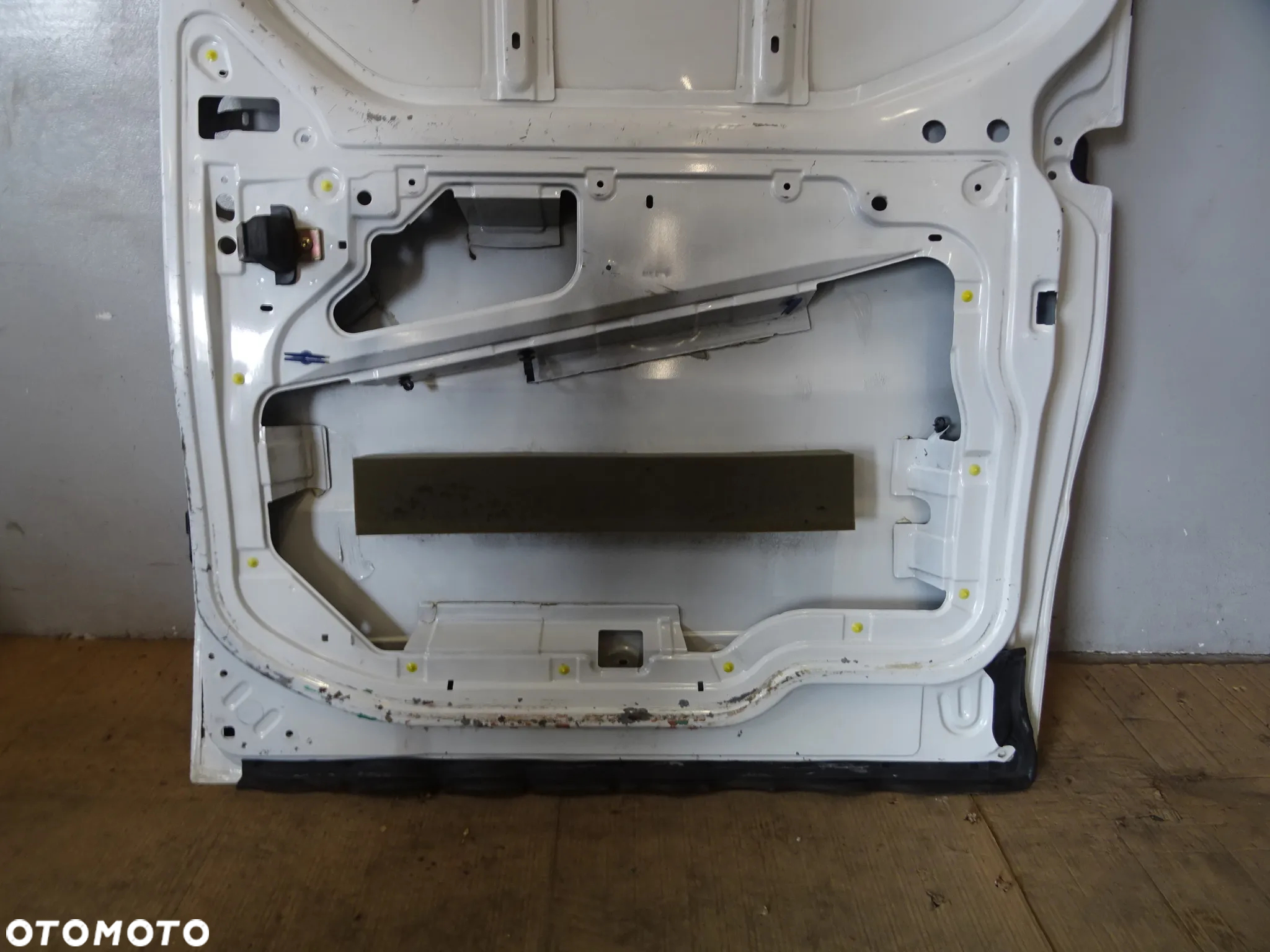 DRZWI PRAWY TYŁ PRAWE TYLNE PRZESUWNE SUWANE RENAULT TRAFIC II 01-06 LAK:OD31 NR1376 - 13