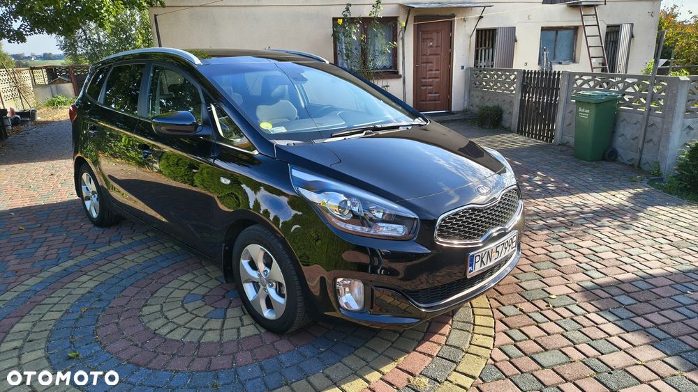 Kia Carens 2013 photo 3