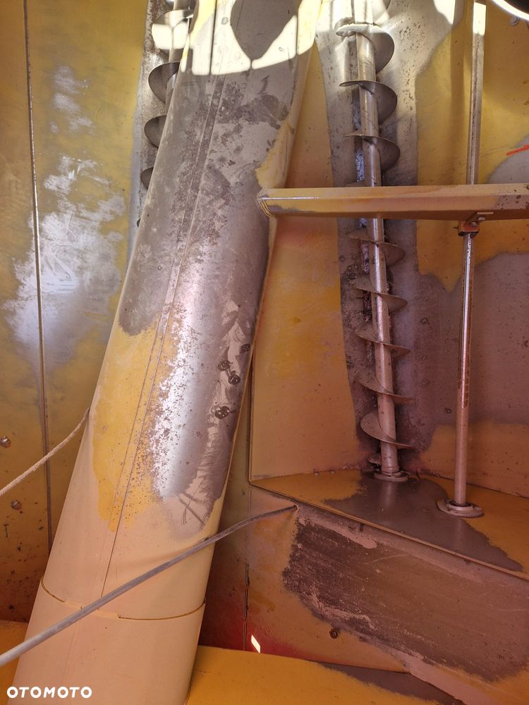 Massey Ferguson 28 P593 - 24