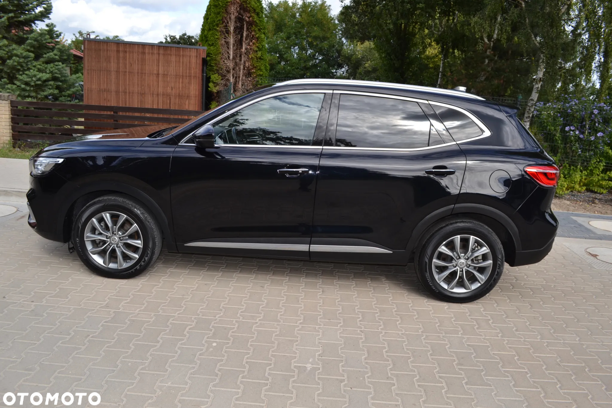 MG HS 1.5 T-GDI Exclusive DCT - 6