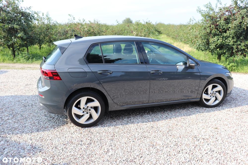 Volkswagen Golf 2.0 TDI SCR Life - 26