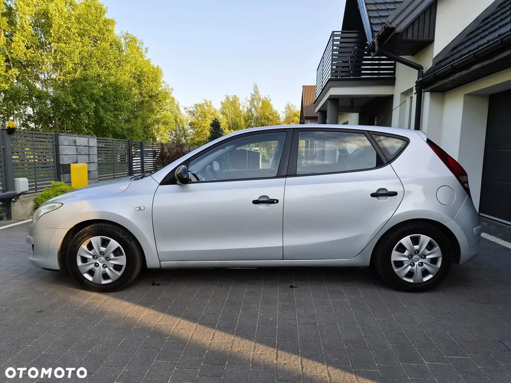 Hyundai i30 - 32