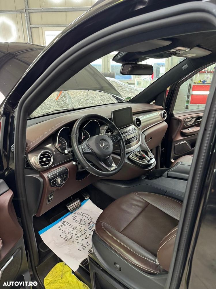 Mercedes-Benz V 250 d Lang 4Matic 7G-TRONIC Exclusive Edition - 12