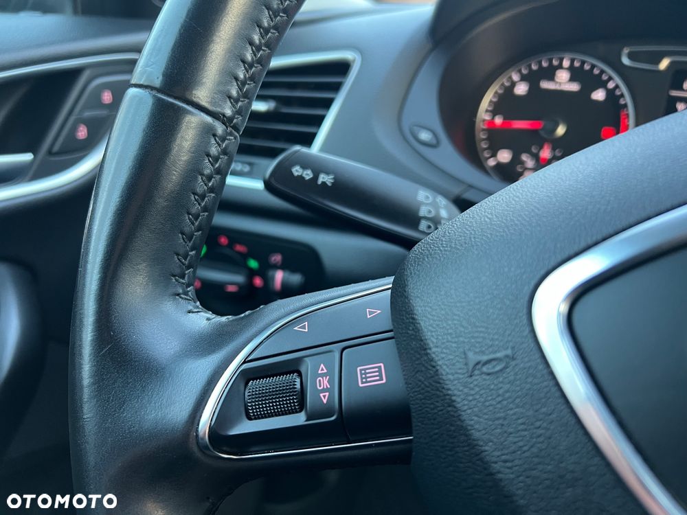 Audi Q3 2.0 TDI - 27