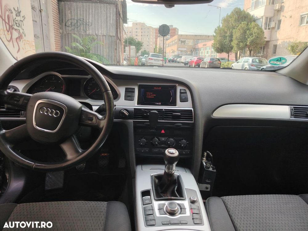Audi A6 2.0 TDI DPF Avant - 11