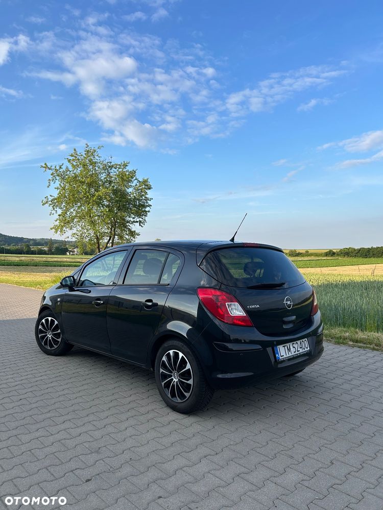 Opel Corsa - 4