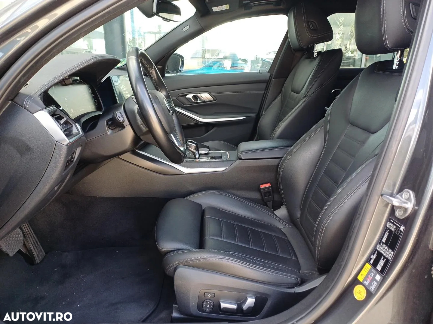 BMW Seria 3 330e Aut. Advantage - 10
