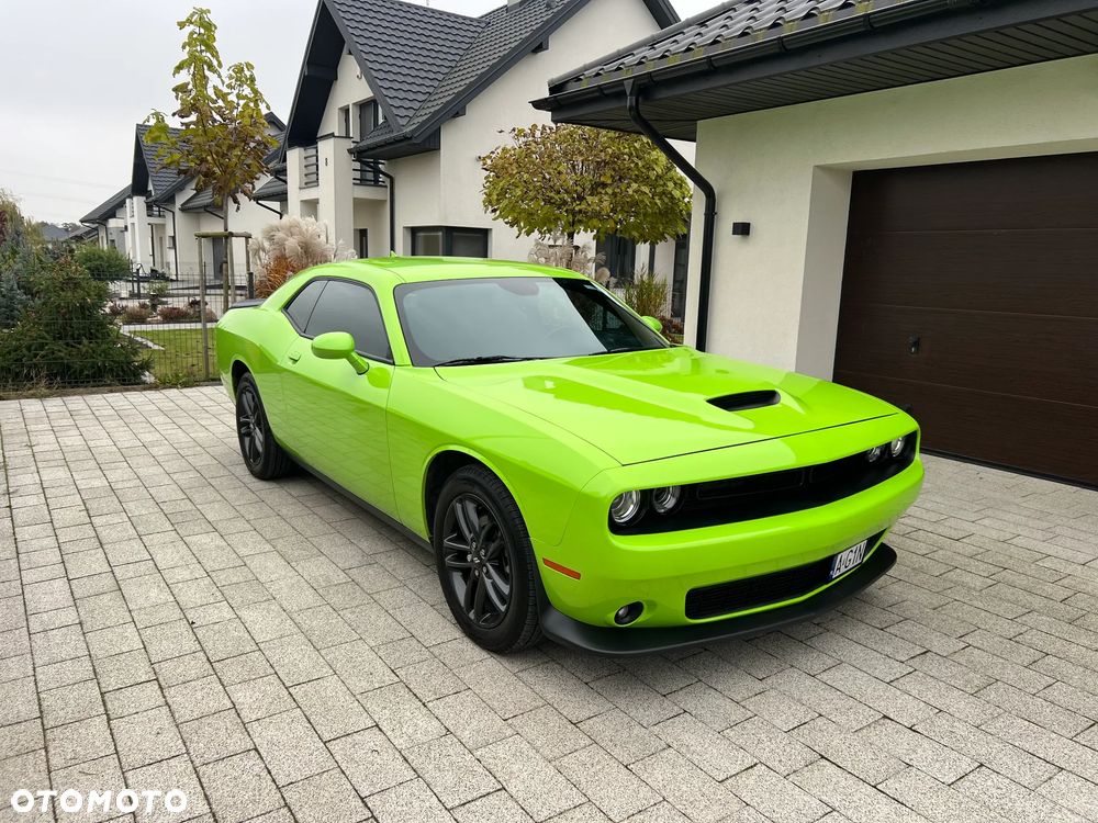 Dodge Challenger 2023 photo 2