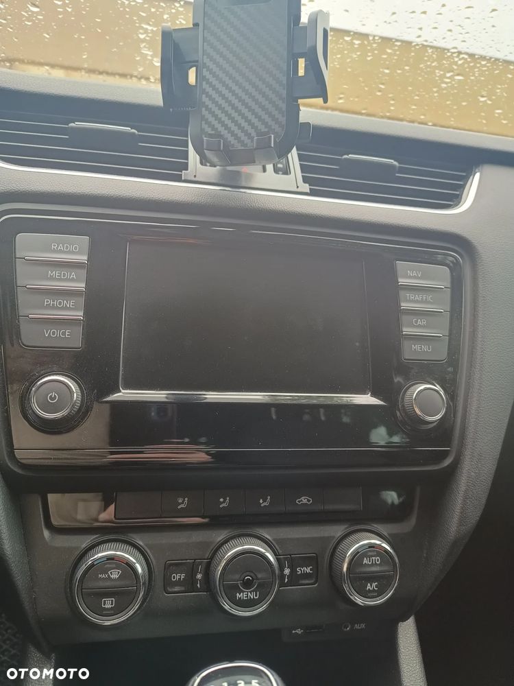 Skoda Octavia 1.8 TSI Ambition - 16