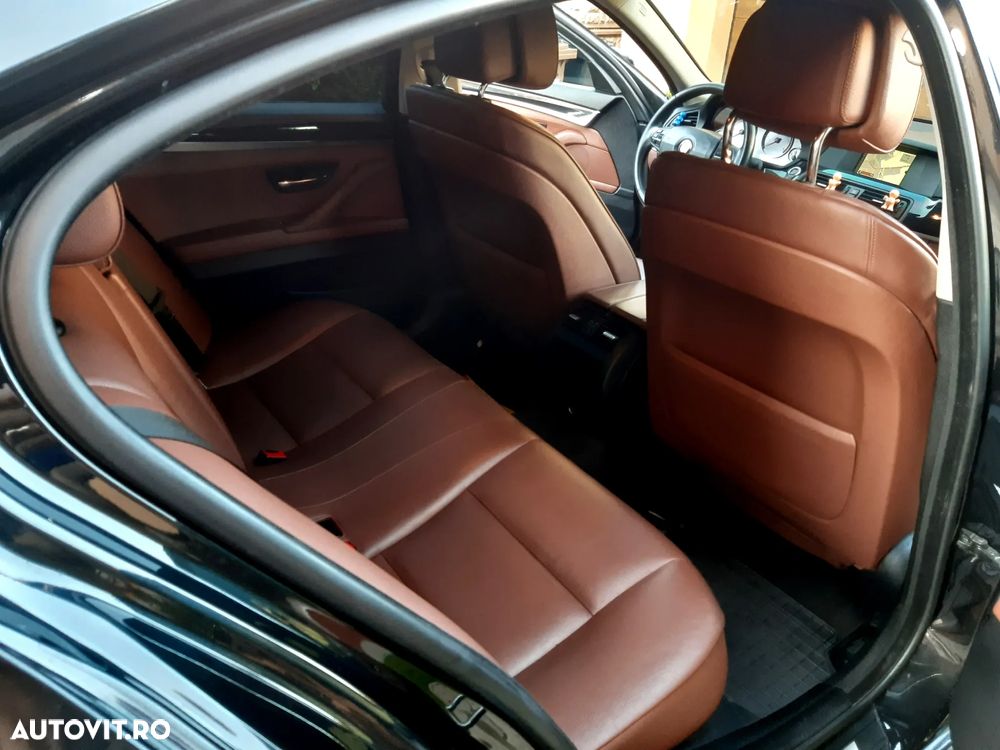 BMW Seria 5 520d - 7