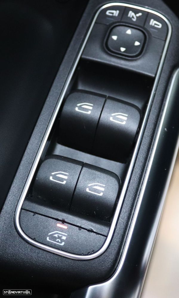 Mercedes-Benz B 250 e AMG Line - 13