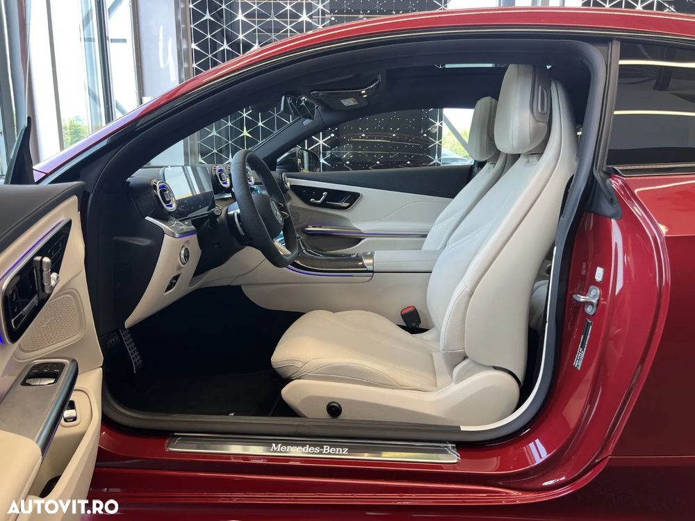 Mercedes-Benz CLE 300 4MATIC Aut. MHEV - 15