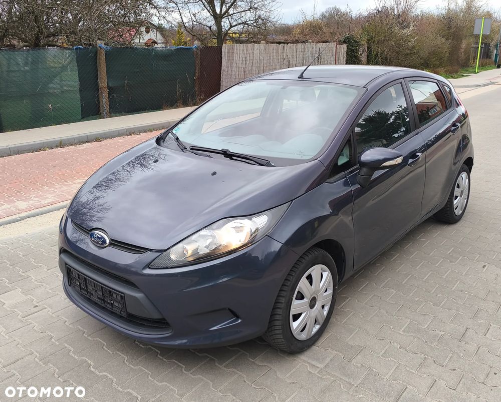 Ford Fiesta 1.25 Celebration - 14