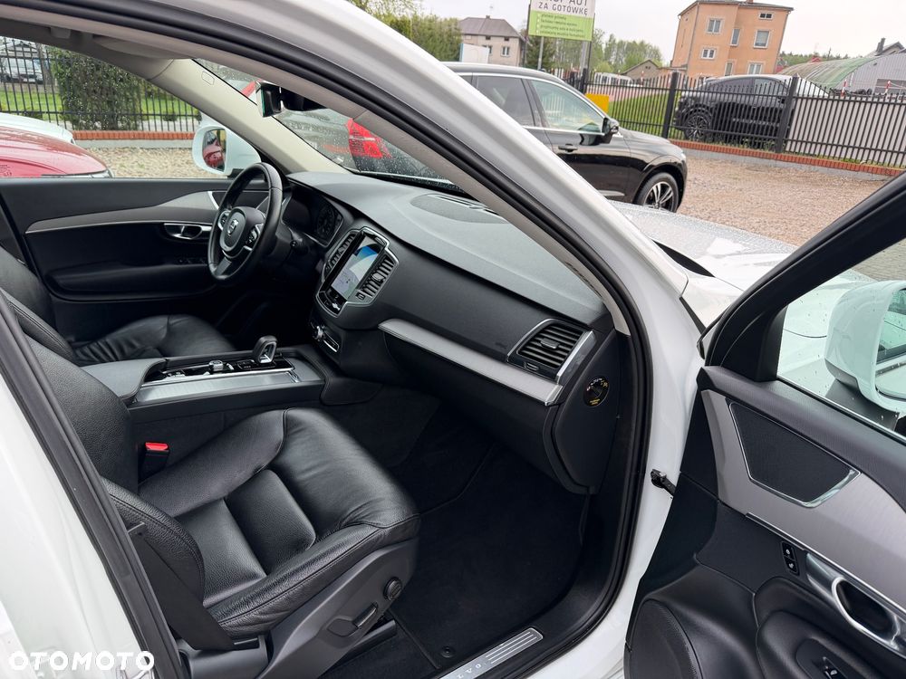 Volvo XC 90 B5 D AWD Momentum Pro 7os - 18