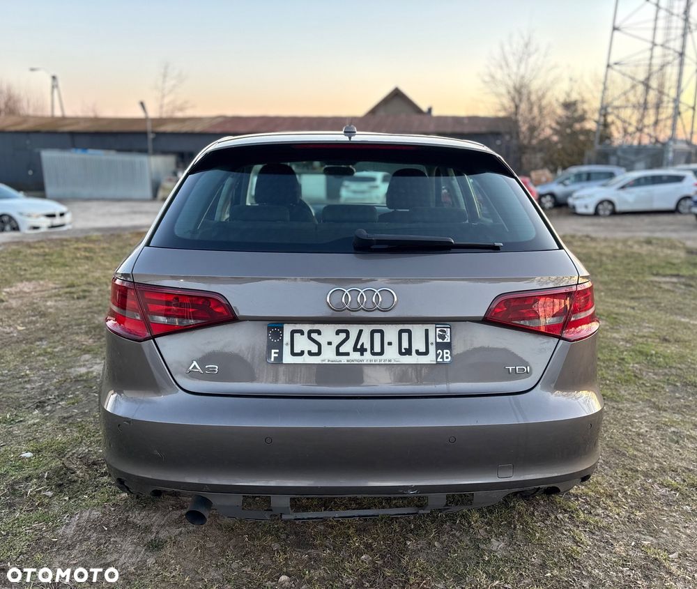 Audi A3 Sportback 1.6 TDI Ambition - 4