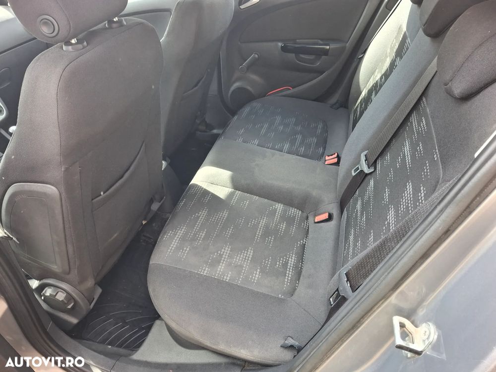 Opel Corsa - 9
