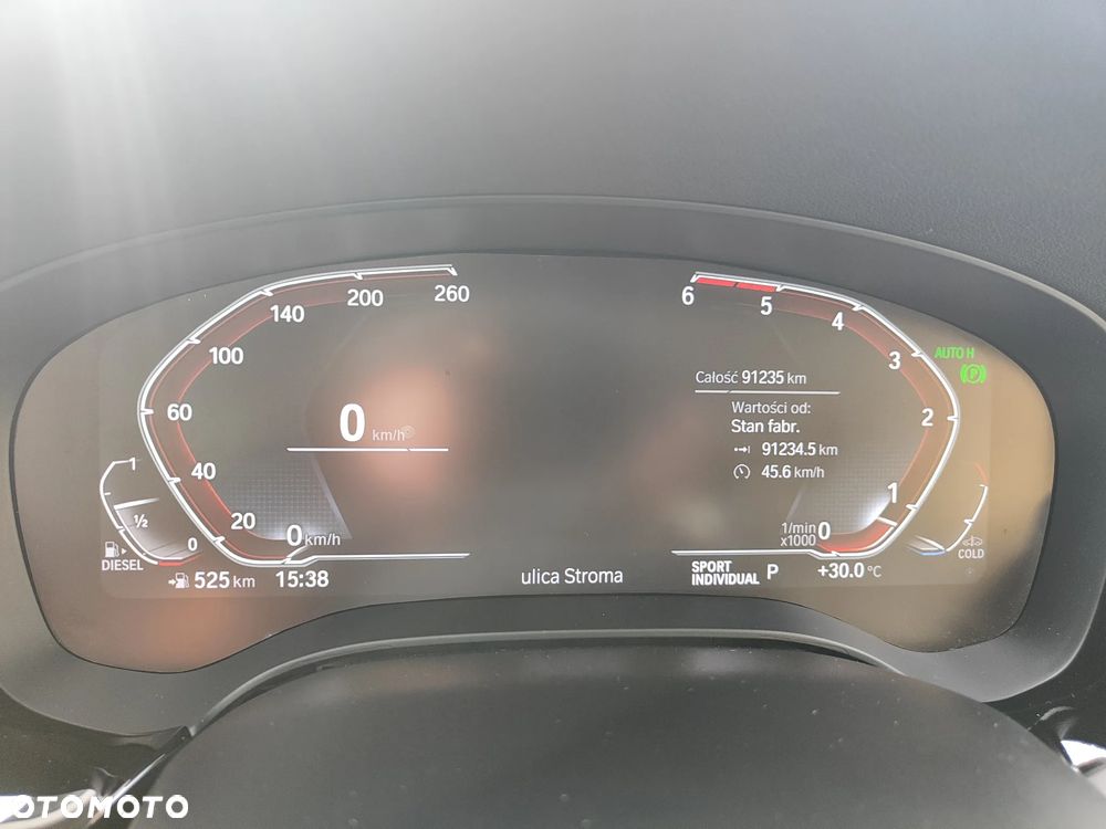 BMW Seria 5 518d mHEV Luxury Line - 36