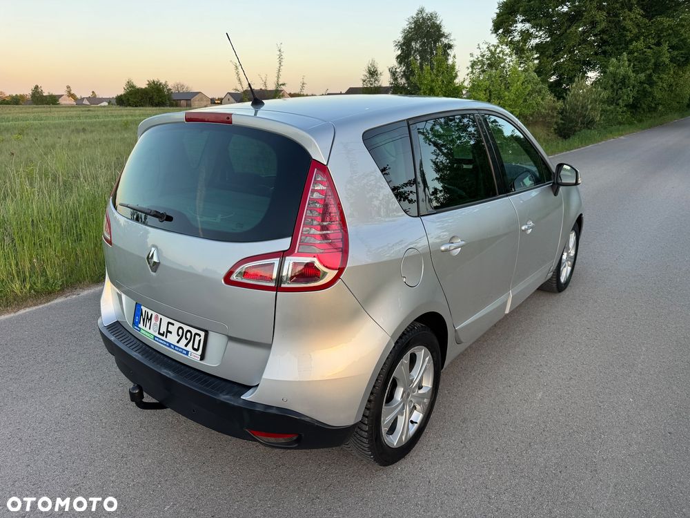 Renault Scenic 1.4 16V TCE Bose Edition - 4