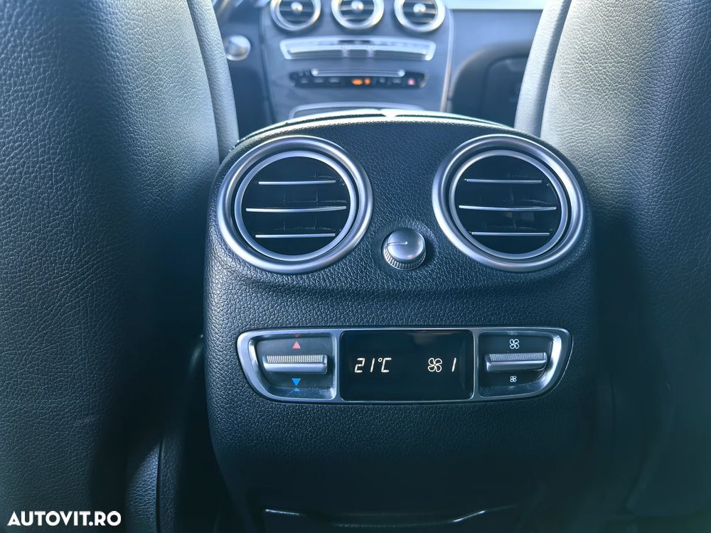 Mercedes-Benz GLC Coupe 350 e 4MATIC - 23