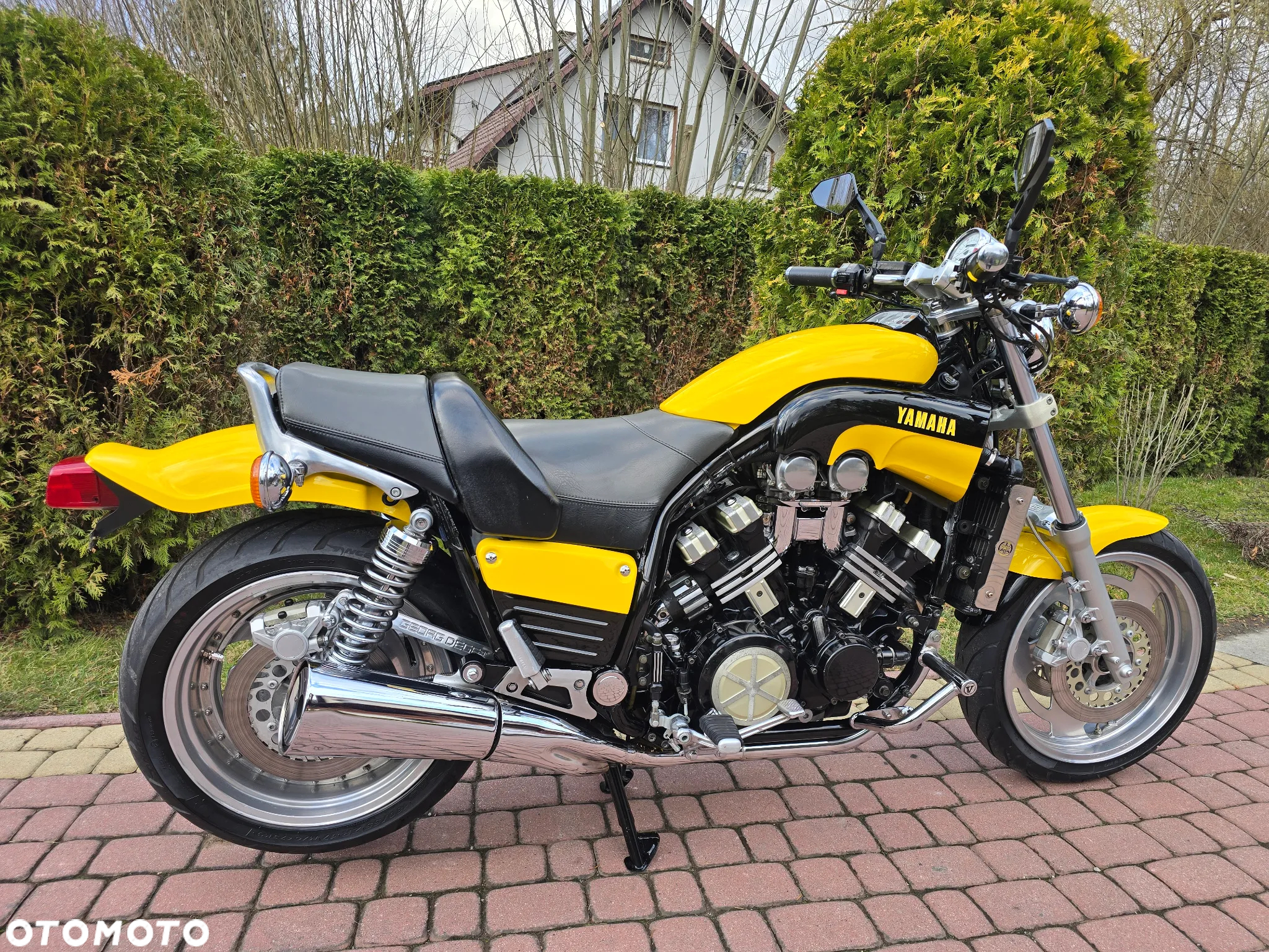 Yamaha V-MAX - 3