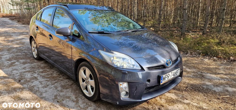 Toyota Prius - 13