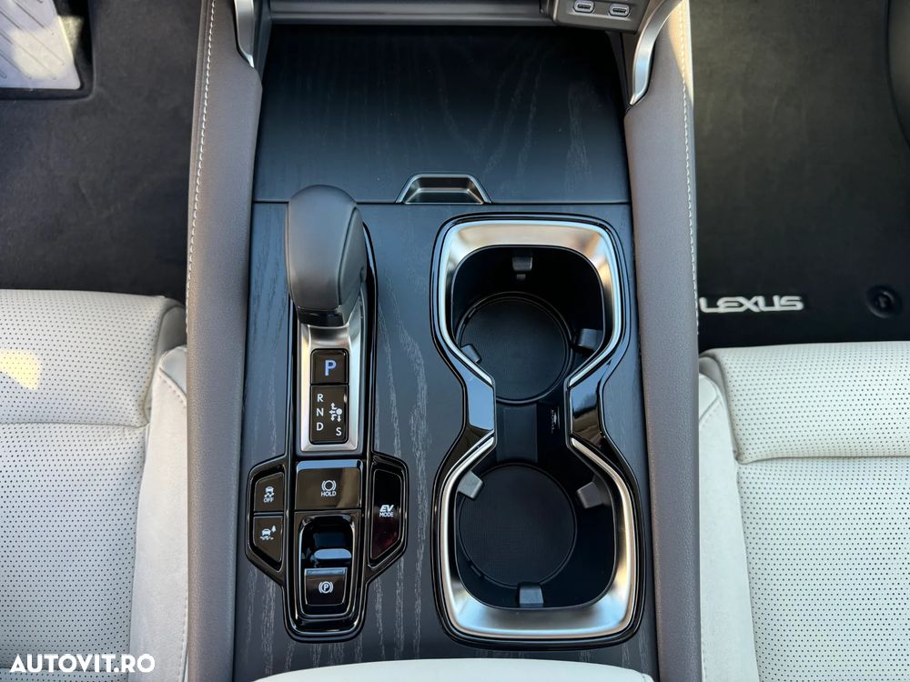 Lexus Seria RX 350h E-Four HEV Luxury - 18