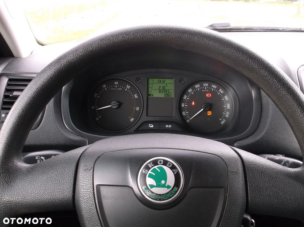 Skoda Fabia 1.2 TSI STYLE EDITION - 17