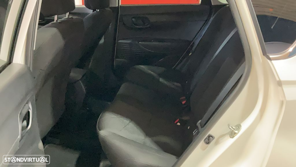 Hyundai Bayon 1.0 T-GDI Premium - 11