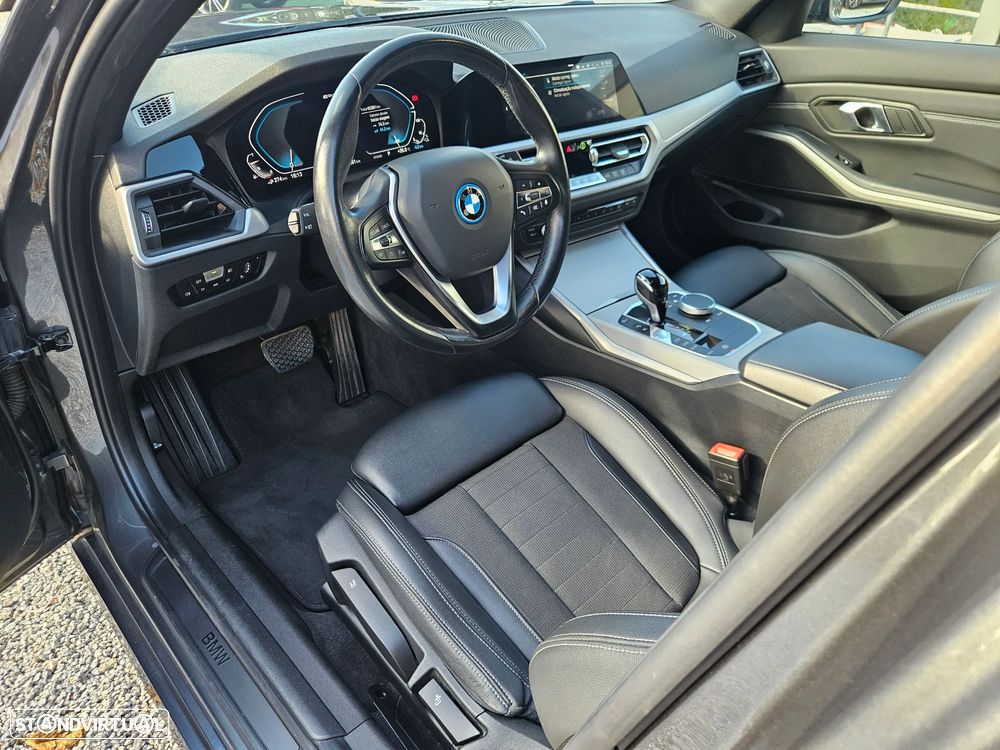 BMW 320 e Line Sport Auto - 11