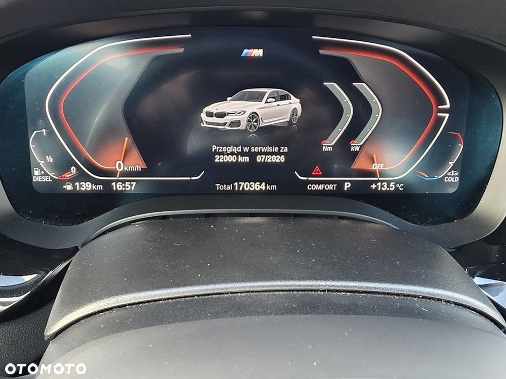 BMW Seria 5 520d xDrive MHEV M Sport sport - 23