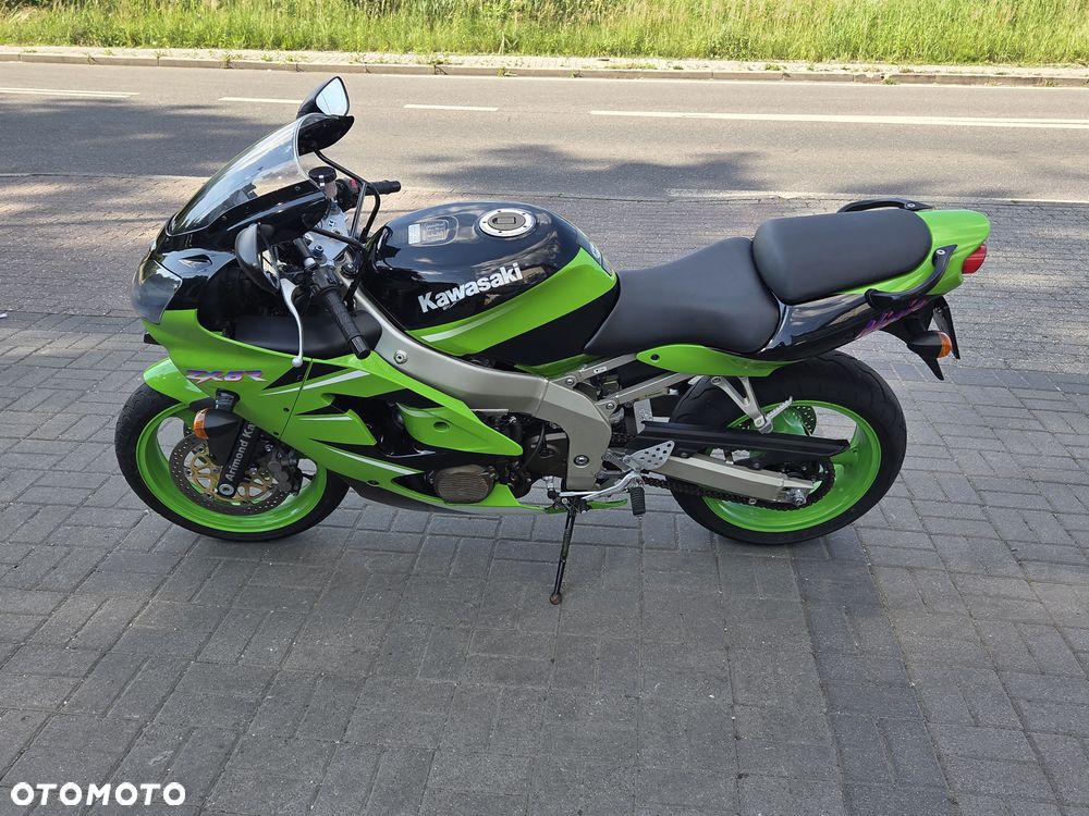 Kawasaki ZX - 27