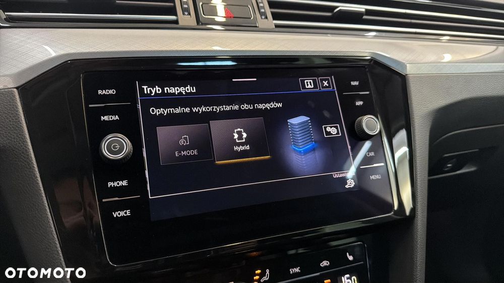 Volkswagen Passat 1.4 TSI Plug-In Hybrid GTE DSG - 32