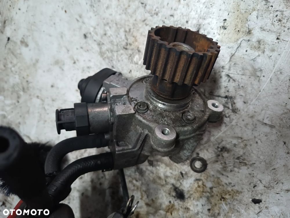 POMPA WTRYSKOWA VW AUDI SEAT SKODA 2.0 1.6 TDI 04L130755D