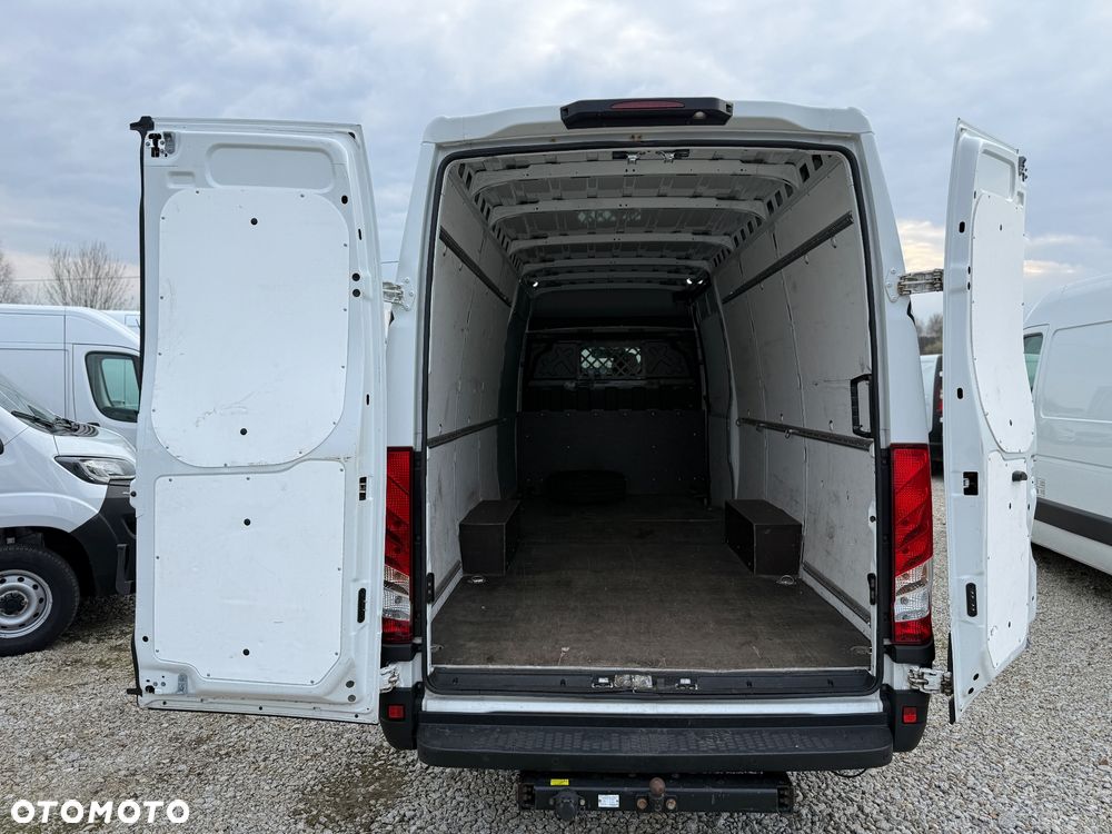 Iveco 2021/Daily 35-180VP/ 3.0 180KM/Poduszki/furgon Maxi/PDC/Radio DAB/Tempomat/hak 3,5T - 10