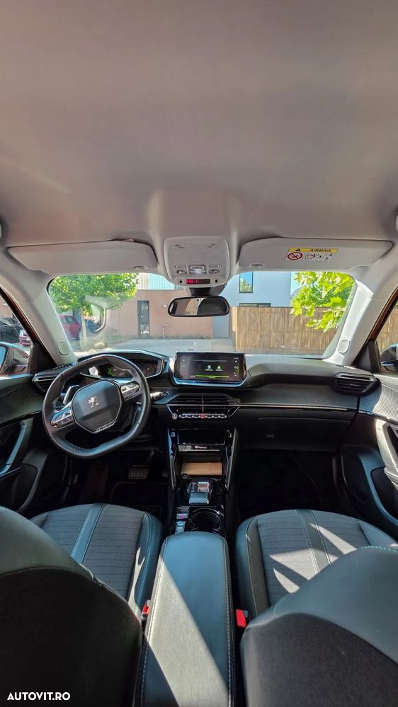 Peugeot 2008 1.5 BlueHDI EAT8 STT Allure Pack - 9