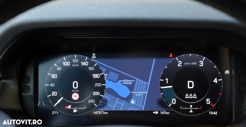 Land Rover Discovery Sport 2.0 D165 MHEV SE - 32